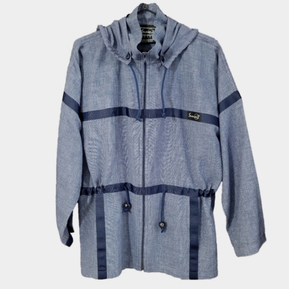 Sunveil Chambray blue long sleeve zip front cinch waist removable hood jacket*